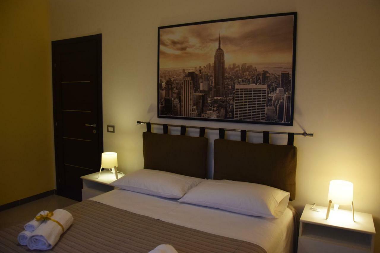 A Casa Di Tony Sicilian Holidays Black Apartment ชากกา ภายนอก รูปภาพ